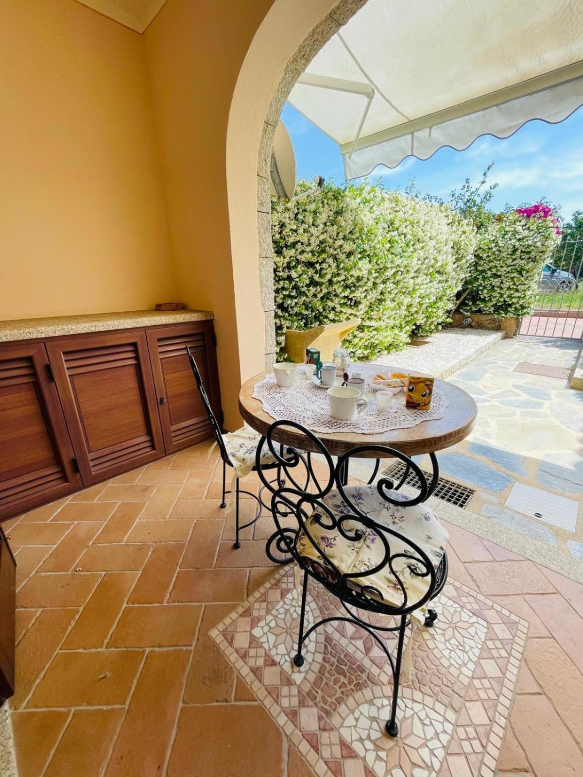 Appartamento Le Querce Vaccileddi Exteriér fotografie