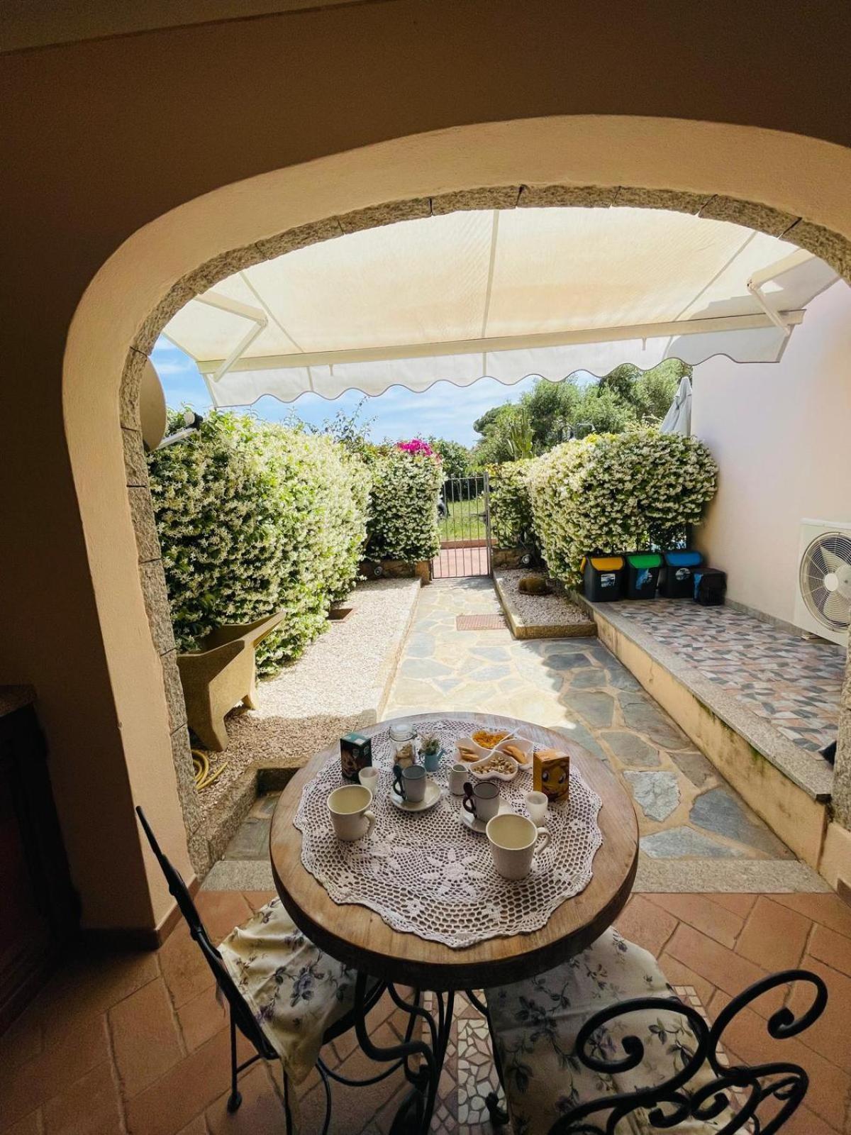 Appartamento Le Querce Vaccileddi Exteriér fotografie